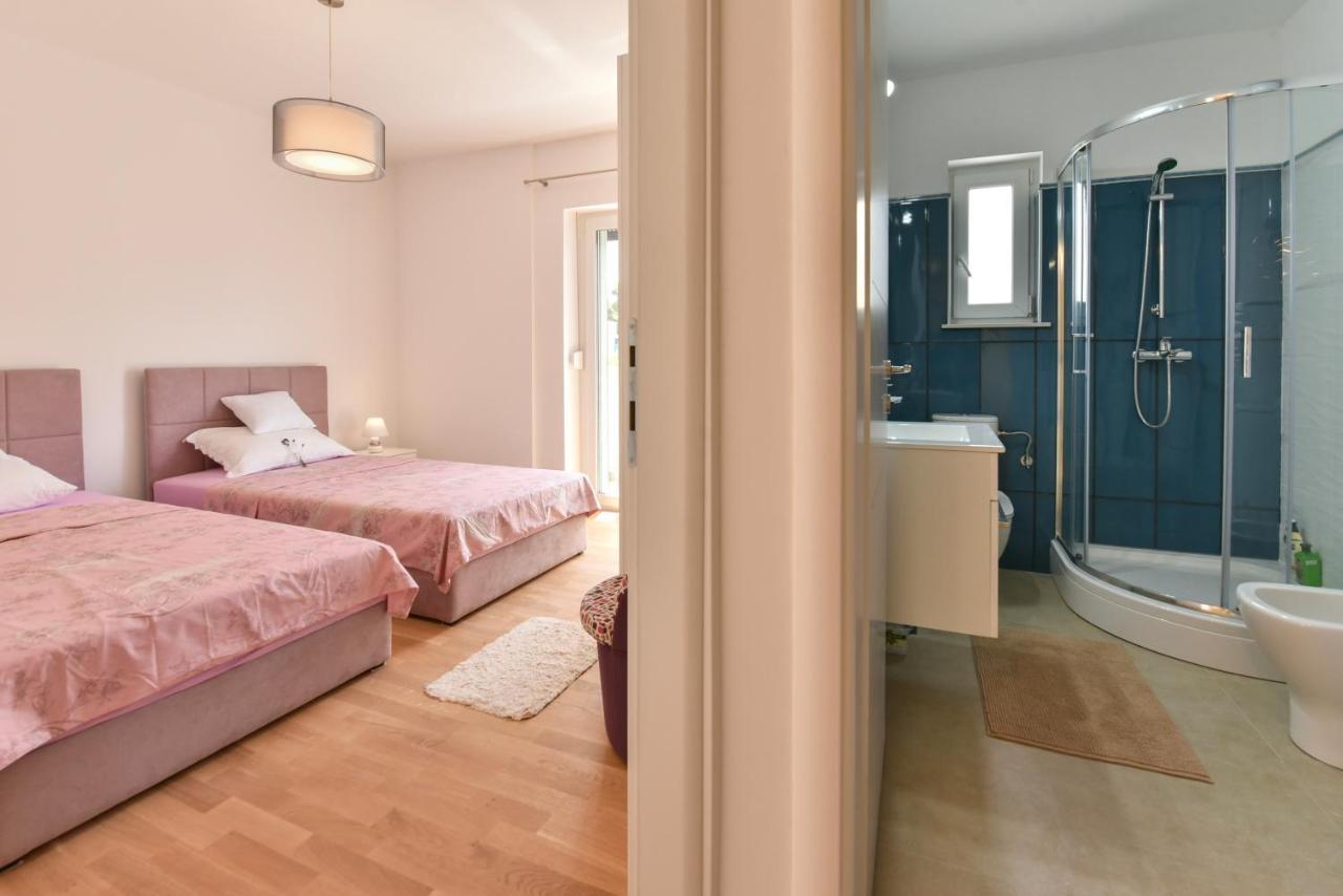 New Luxury 3 Bedroom 4 Air Conditioners Zadar Exterior foto