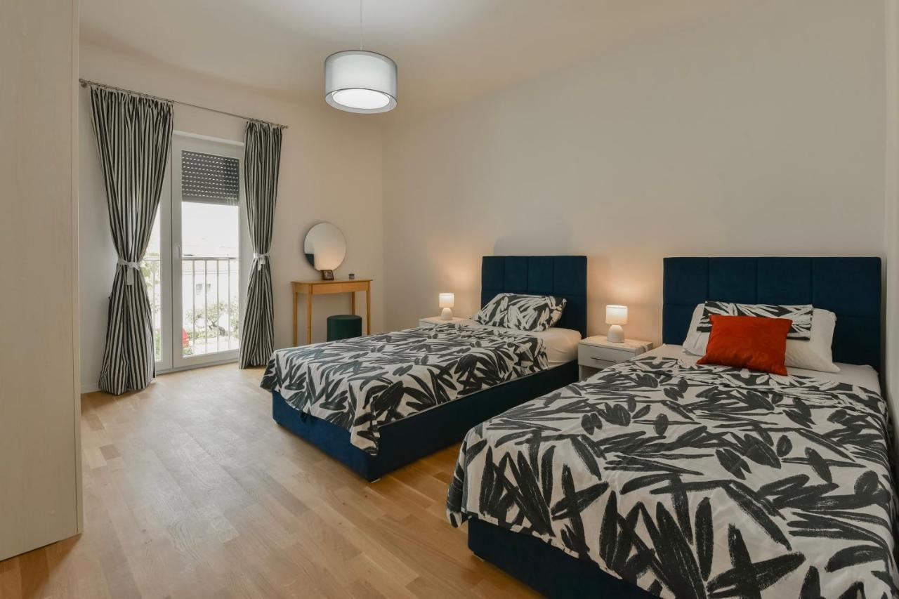 New Luxury 3 Bedroom 4 Air Conditioners Zadar Exterior foto